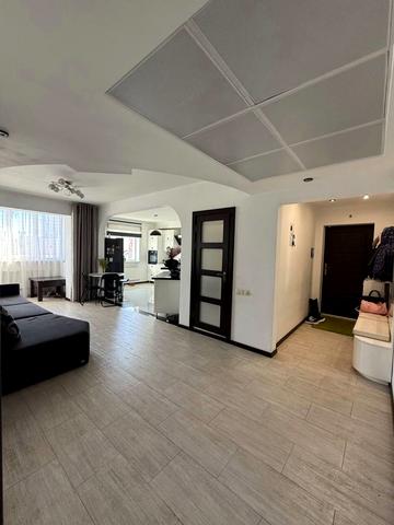 Марка Кропивницького вул. (Потьомкінська), 127