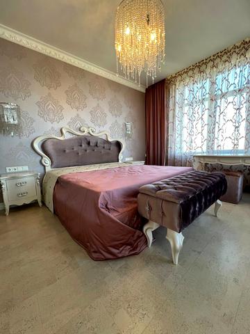 Андрія Верхогляда вул. (Михайла Драгомирова), 7