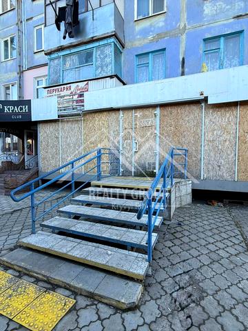 Сонячна вул., 24