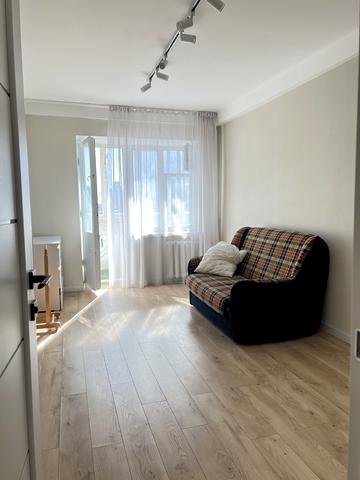 Митрофана Довнар-Запольського вул., 6