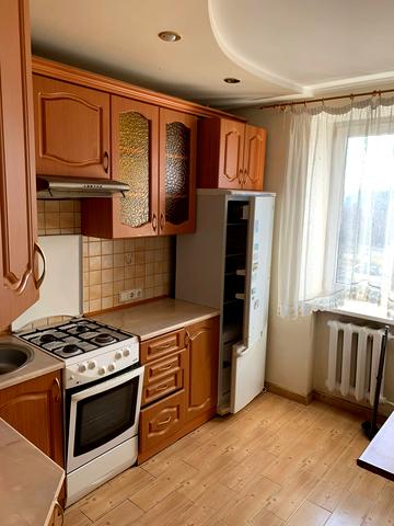 Демнянська вул., 16