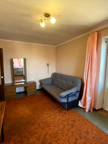 Наддніпрянський просп. (50 років СРСР), 27