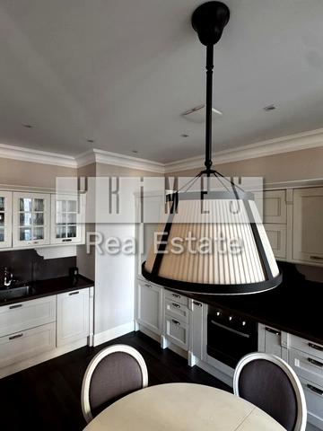 Андрія Верхогляда вул. (Михайла Драгомирова), 16