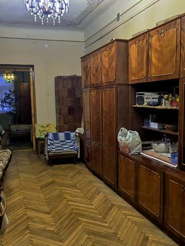 Героїв УПА вул., 50