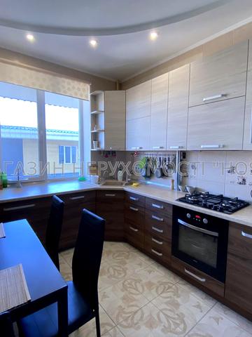 Переяславська вул., 23 к2