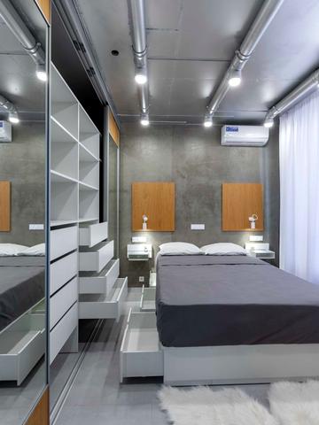 Кадетський Гай вул., 8