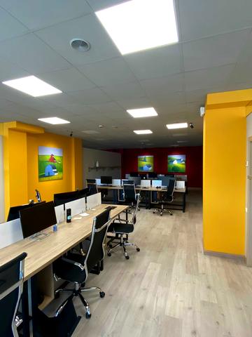 Перемоги вул., 61