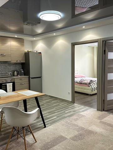 Андрія Сахарова вул., 5