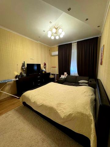 Юрія Кондратюка вул., 3