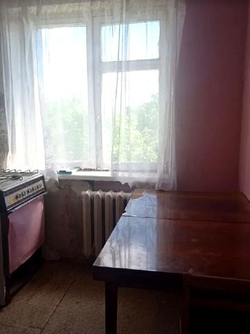 Ньютона вул., 143а