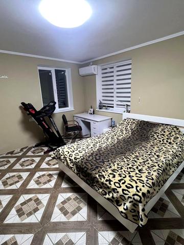 Владислава Заремби пров., 35/5