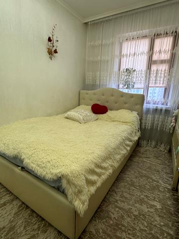 Київська вул., 9