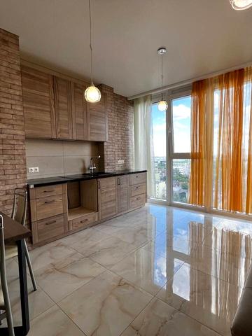 Володимира Вернадського вул. (Дзержинського), 33