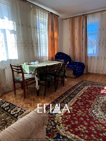 Микитенка вул., 49