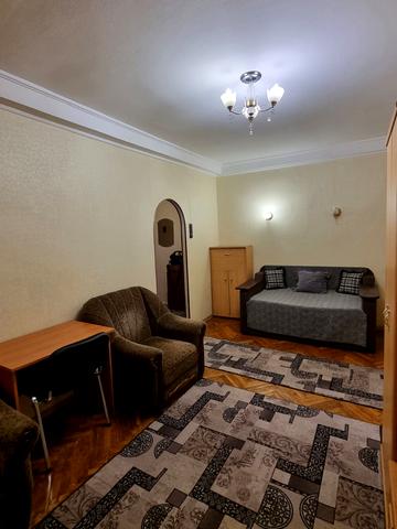 Олександра Лазаревського вул. (Мініна), 3