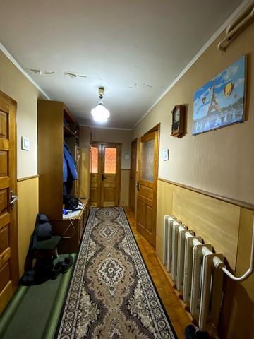 Залозецького вул., 76-Б