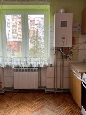 Василя Стуса вул., 9