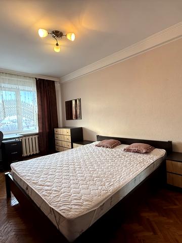 Академіка Шалімова вул. (Героїв Севастополя), 22