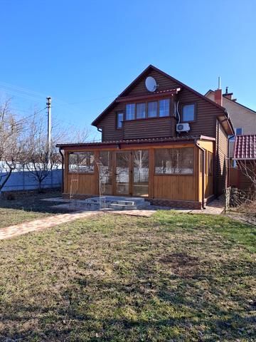 квітнева, 36