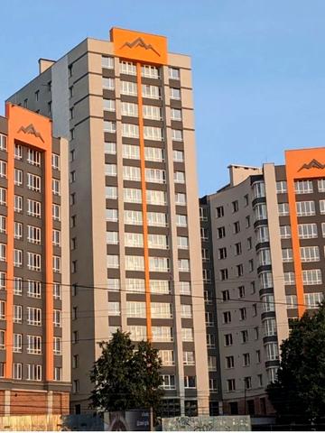 Харківська вул., 37 к1