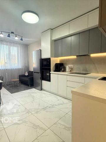 Набережна вул., 8д