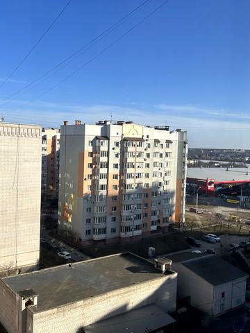 Келецька вул., 132