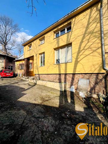 Пильникарська вул., 18