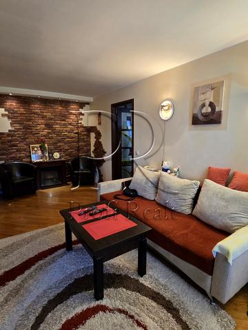 Михайла Донця вул., 13