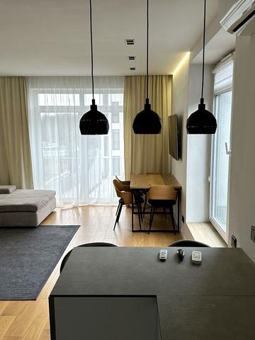 Пасічна вул., 154б