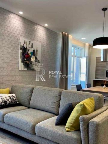 Лесі Українки бульв., 7-В