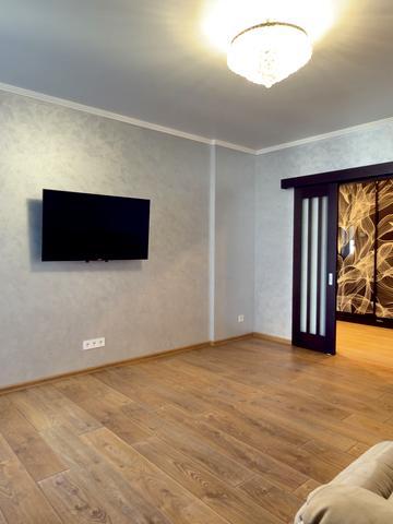 Деміївська вул., 13