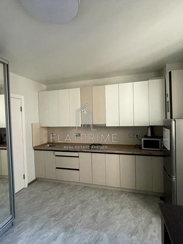 Нова Виноградна вул., 20