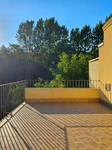 Юліана Романчука вул., 3