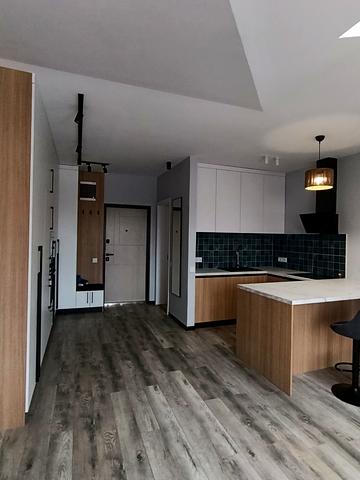 Владислава Городецького вул. (Червоних Партизан), (Будинок)