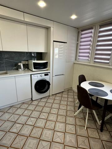 Замостянська вул. (50-річчя Перемоги), 34а