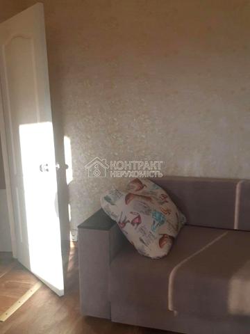 Академіка Павлова вул., 148