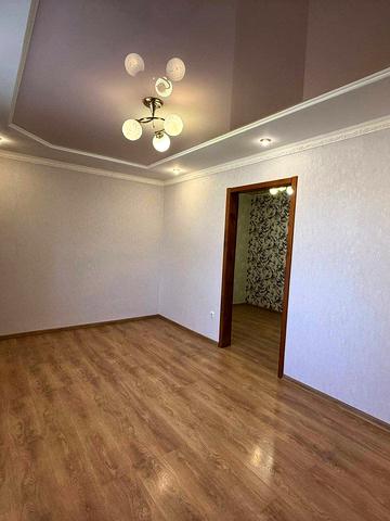 Квіткова вул., 3