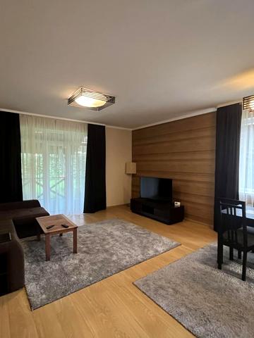 Житомирське шоссе, 68