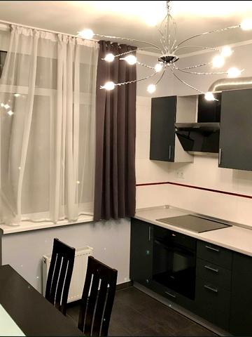 Ямська вул., 52