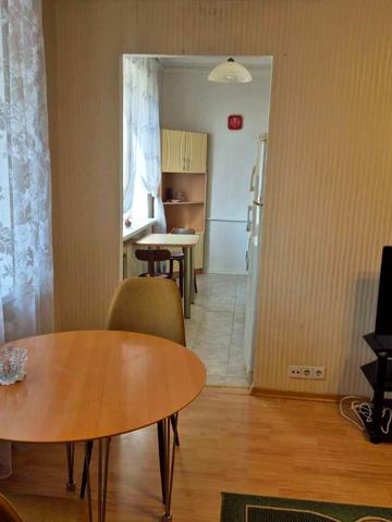 Велика Васильківська вул. (Червоноармійська), 112