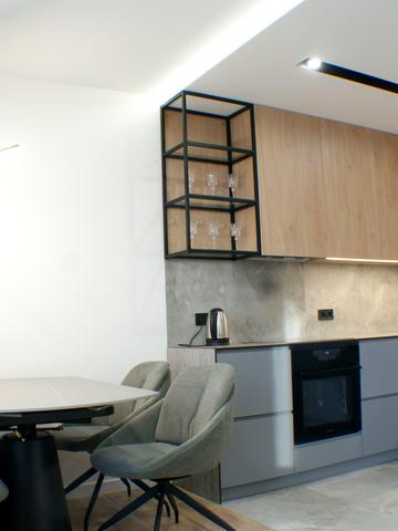 Львівська вул., 15