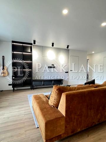 Конча-Заспинська вул. (Генерала Матикіна), 16