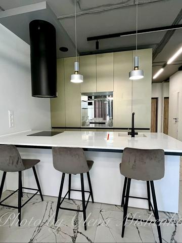 Набережно-Рибальська дорога вул., 9