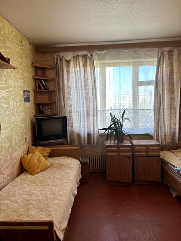 Архітекторів вул., 32