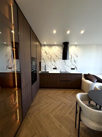 Університетська вул., 3/6