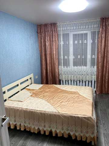 Гната Юри вул., 6