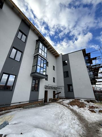 Молодіжна вул., 36