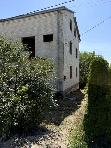 Чиста вул., 13