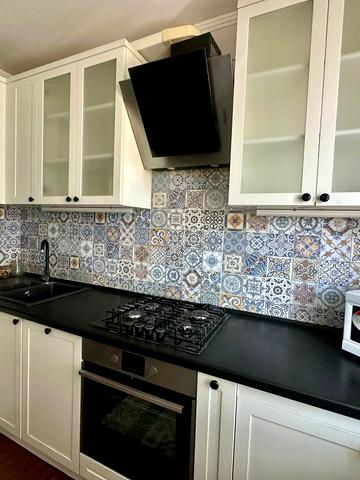 15 Квітня вул., 7