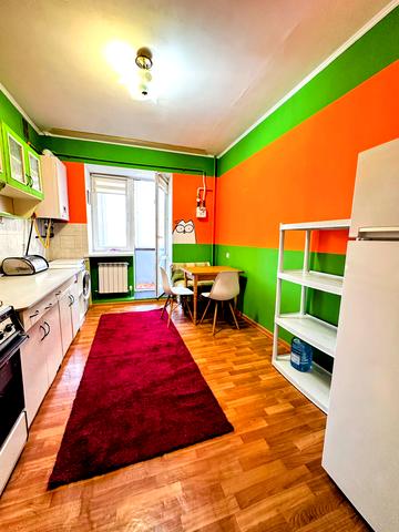 Доківська вул., 17